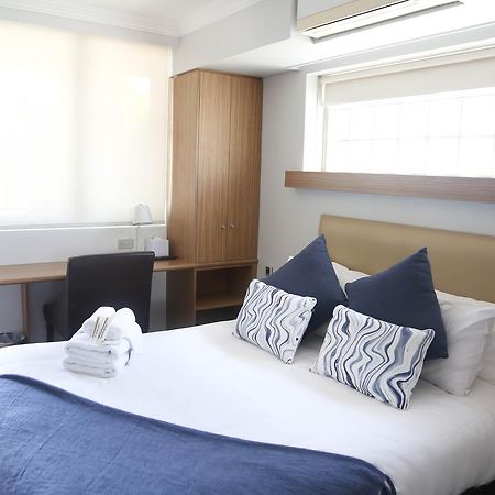 The Blenheim Hotel Sydney Bagian luar foto
