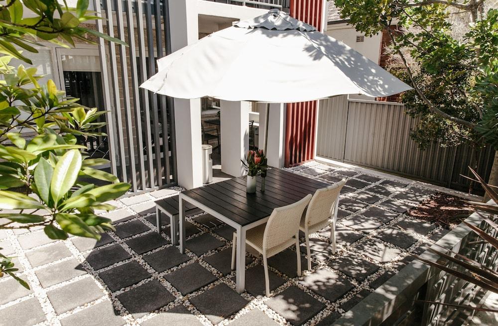 The Blenheim Hotel Sydney Bagian luar foto